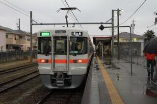 写真:電車2