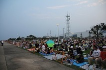 写真：衣浦みなとまつり花火大会 観客1