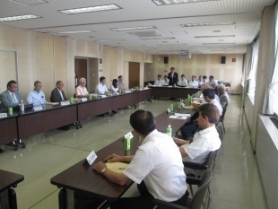 写真：第20回武豊町地域公共交通会議の様子