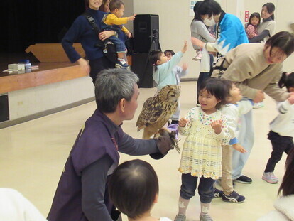 タカがやってくるの様子2